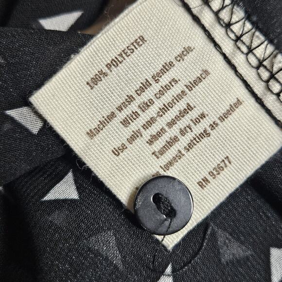 Black V Neck Sheer Blouse Size XS - Picture 4 of 4